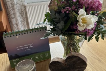 Friday-Flowerday-1023